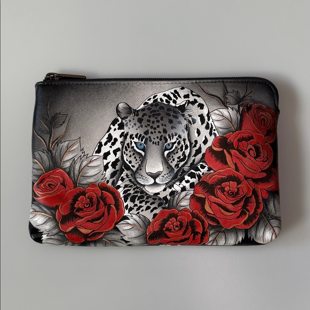 LIKE NEW! Snow Leopard and Roses Clutch by Anuschka